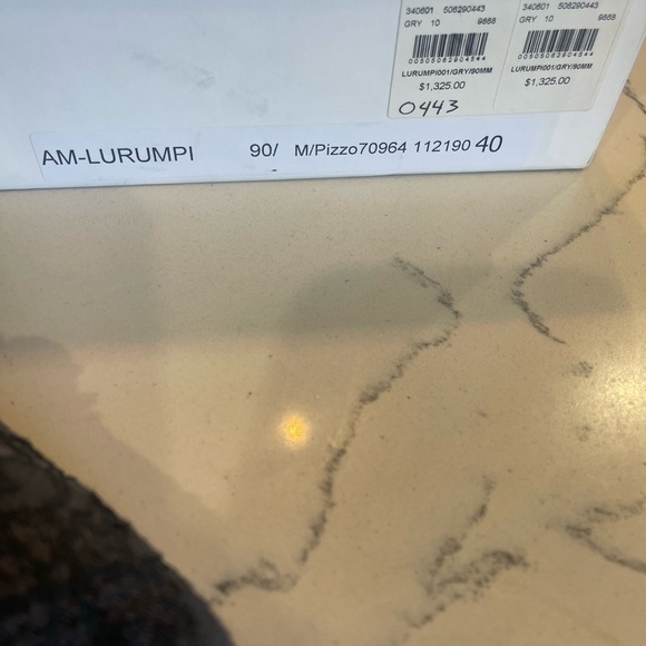 Manolo Blahnik Lurum Crystal-Embellished Lace Mules - Size 40 - Picture 4 of 5